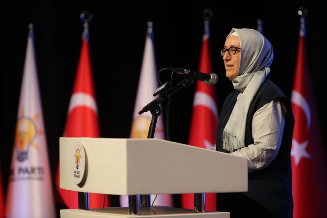 AK Parti İstanbul Kadın Kolları Başkanlığında görev değişimi