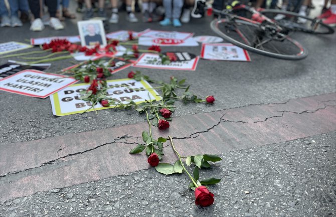 Kadıköy'deki kazada ölen bisiklet sürücüsü Doğanay Güzelgün anıldı