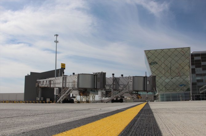 KKTC Ercan Havalimanı'nın yeni terminali yarın açılacak