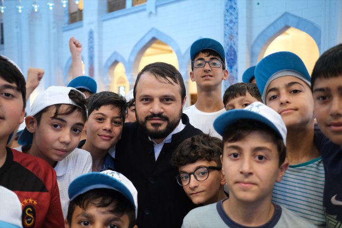 TÜGVA'nın "Yaz Okulu Buluşması" Barbaros Hayrettin Paşa Camisi'nde yapıldı