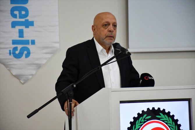 HAK-İŞ Genel Başkanı Arslan Bursa'da Hizmet-İş Sendikası Olağan Genel Kurulu'nda konuştu: