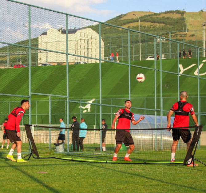 Sivasspor'un 2. etap kampı devam ediyor