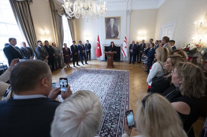 Türkiye'nin Londra Büyükelçiliğinde "Kıbrıs Barış Harekatı'nın 49. yıl dönümü" kutlandı