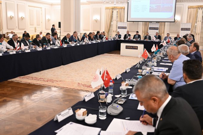 Bakan Kacır, OSBÜK Genişletilmiş Yönetim Kurulu Toplantısı'na katıldı: