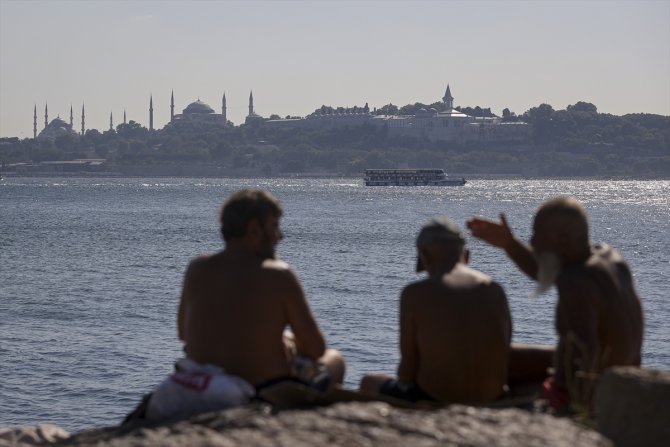 İstanbulluların sıcak havayla mücadelesi sürüyor