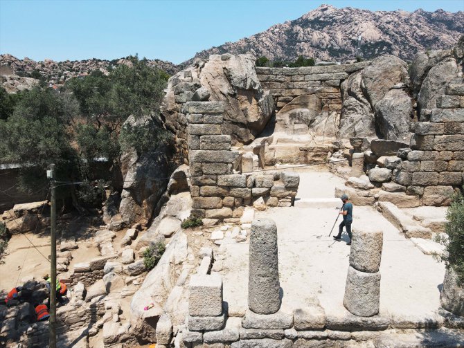 Herakleia Antik Kenti'ndeki kazılarda 7 mekandan oluşan yapı ortaya çıkarıldı