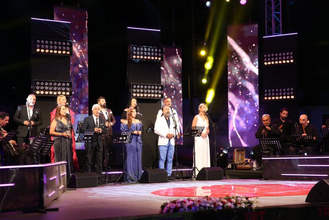 Kayseri'de TRT Sanatçıları Şehir Konserleri programı düzenlendi