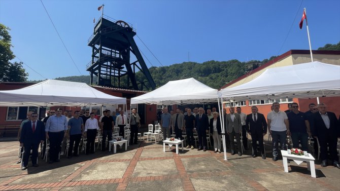 Zonguldak'ta iş kazasında hayatını kaybeden maden işçileri anısına yaptırılan anıt açıldı