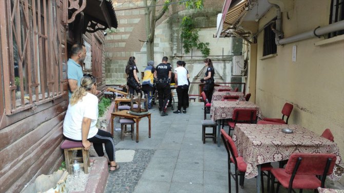 Edirne'de çıkan silahlı kavgada 2 kişi yaralandı
