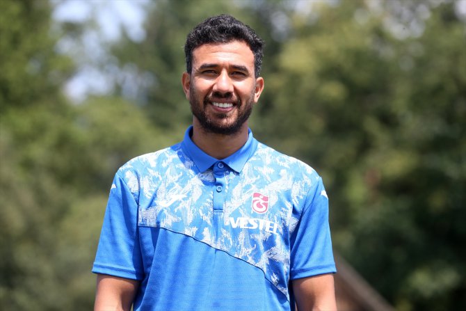 Trabzonspor'un Mısırlı futbolcusu Trezeguet'den "Kendimize odaklanmalıyız" uyarısı: