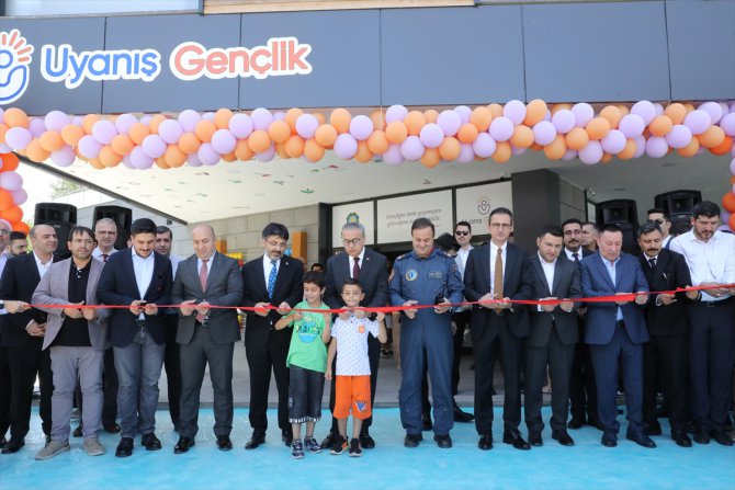 Diyarbakır'da Ali Emiri Bilgievi ve Cezeri Bilim Merkezi'nin açılışı yapıldı