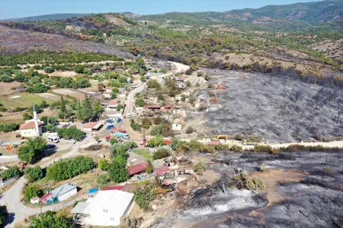 GÜNCELLEME - Manisa Saruhanlı'daki orman yangını kontrol altına alındı