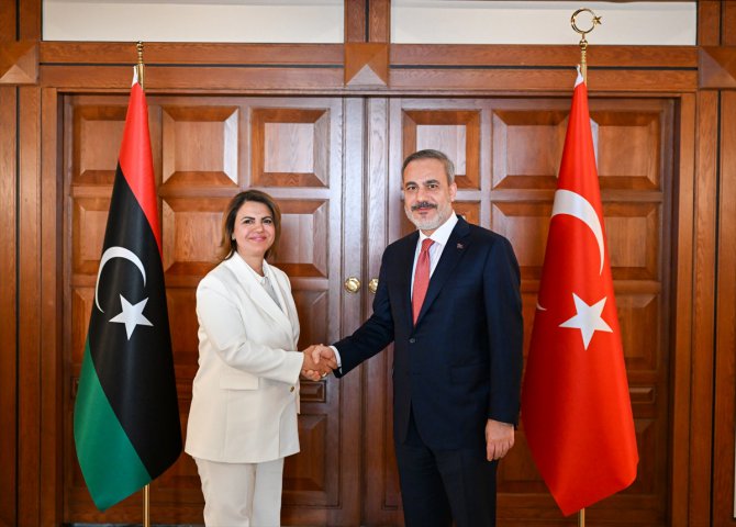 Dışişleri Bakanı Fidan, Libya Dışişleri Bakanı Menguş ile görüştü