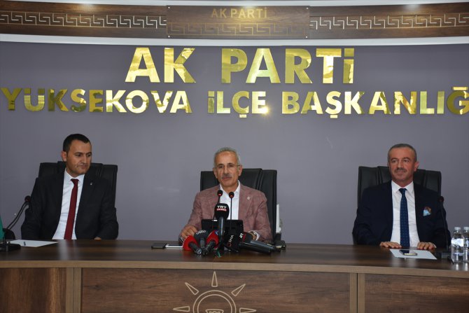 Ulaştırma ve Altyapı Bakanı Abdulkadir Uraloğlu, Hakkari'de konuştu: