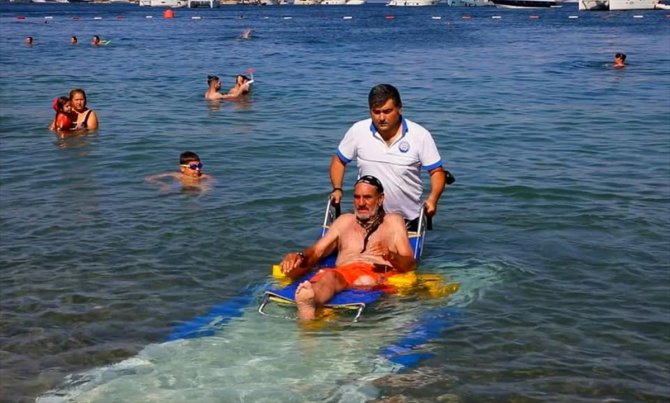 Muğla'da 21 plajda engellilere hizmet sunuluyor