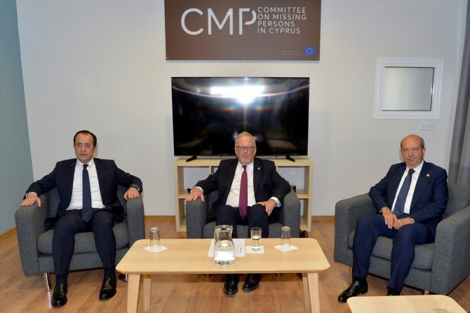 KKTC Cumhurbaşkanı Tatar ile GKRY lideri Hristodulidis, Kıbrıs Kayıp Şahıslar Komitesinin laboratuvarını ziyaret etti
